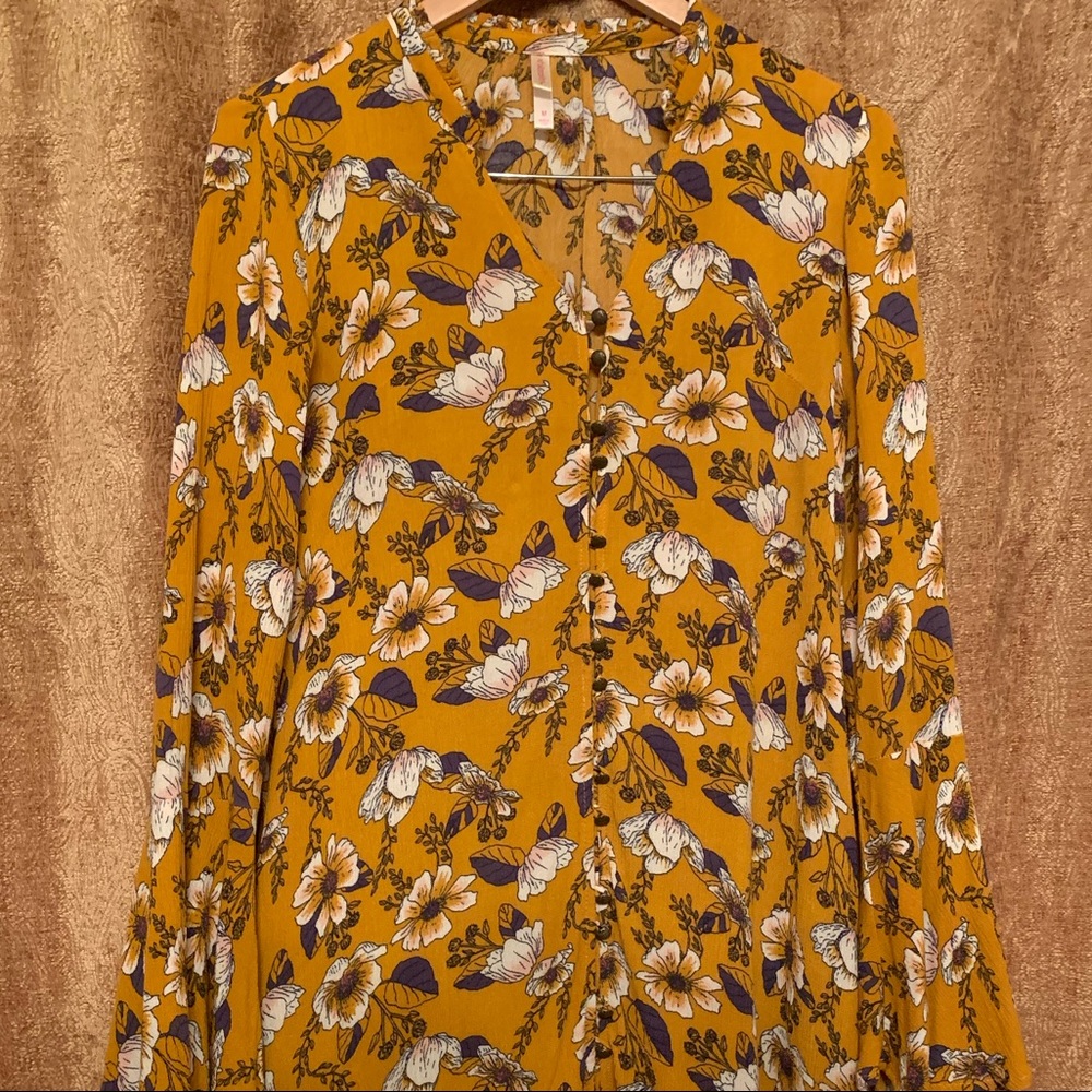 Xhileration Top with Bell Bottom arms